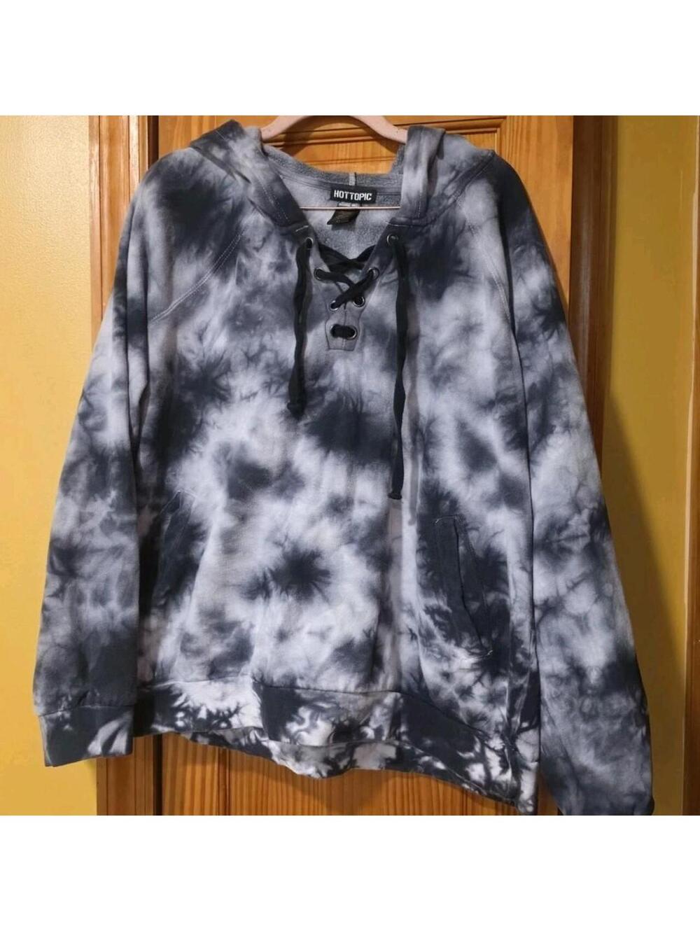 Hot Topic Women's black and Grey tie dye Hoodie plus size 3x